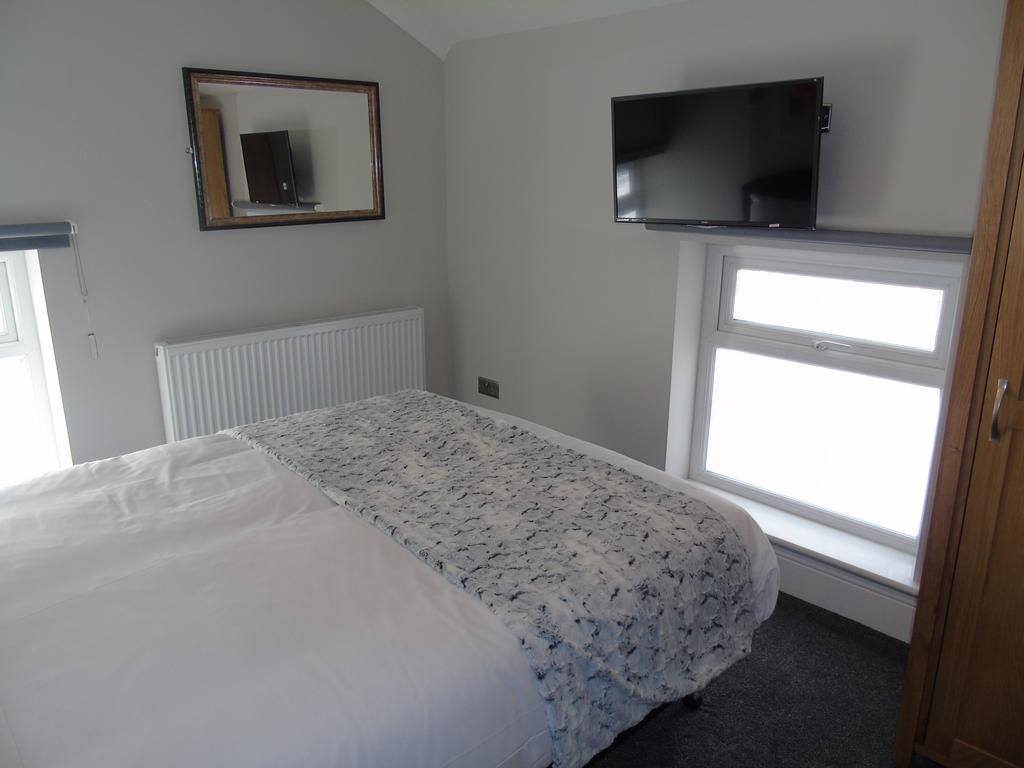 Jeffersons Hotel & Serviced Apartments - The Steel Works (Adults Only) 배로우인퍼니스 외부 사진