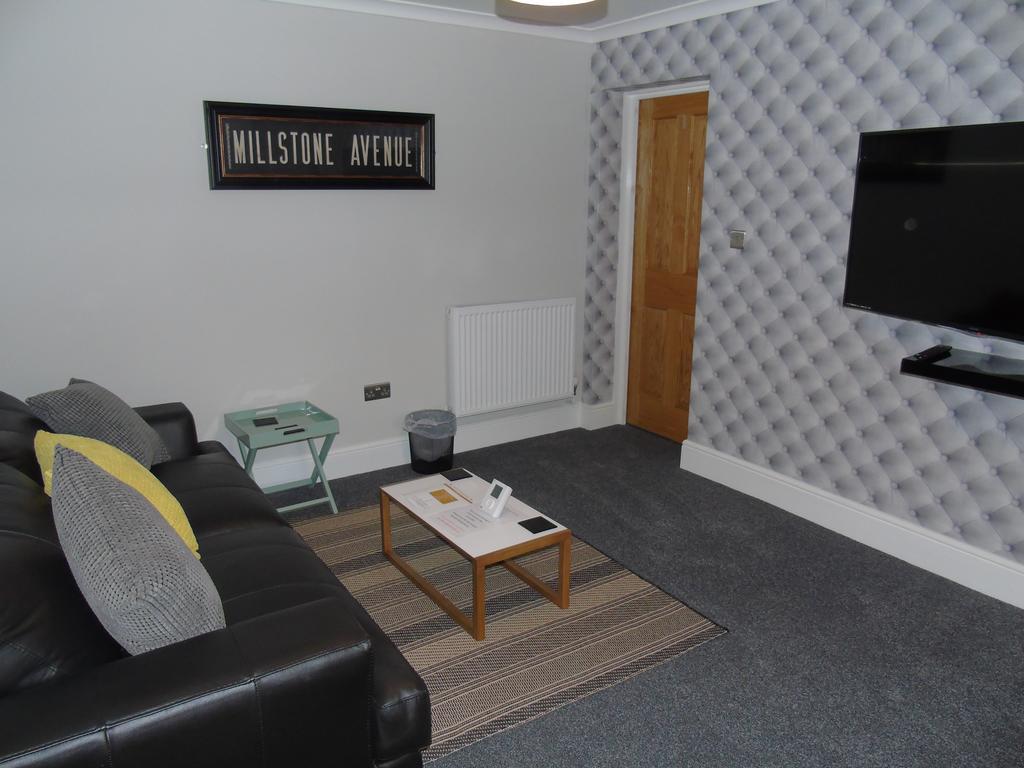 Jeffersons Hotel & Serviced Apartments - The Steel Works (Adults Only) 배로우인퍼니스 외부 사진